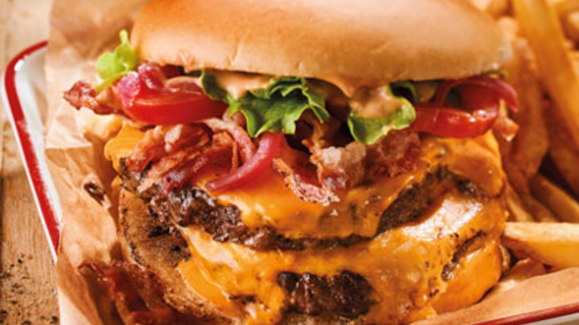 Famous bacon burger